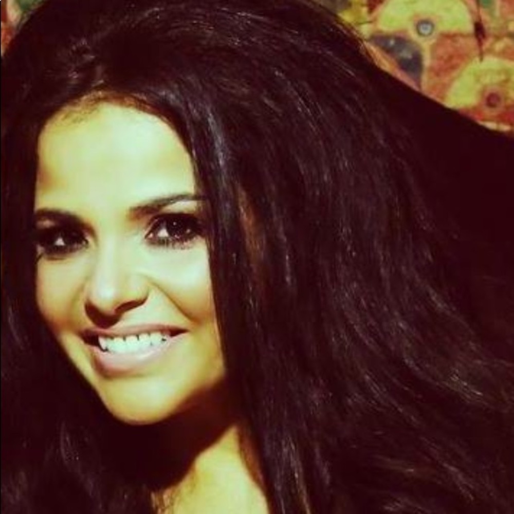 Meet your Posher, Brenda